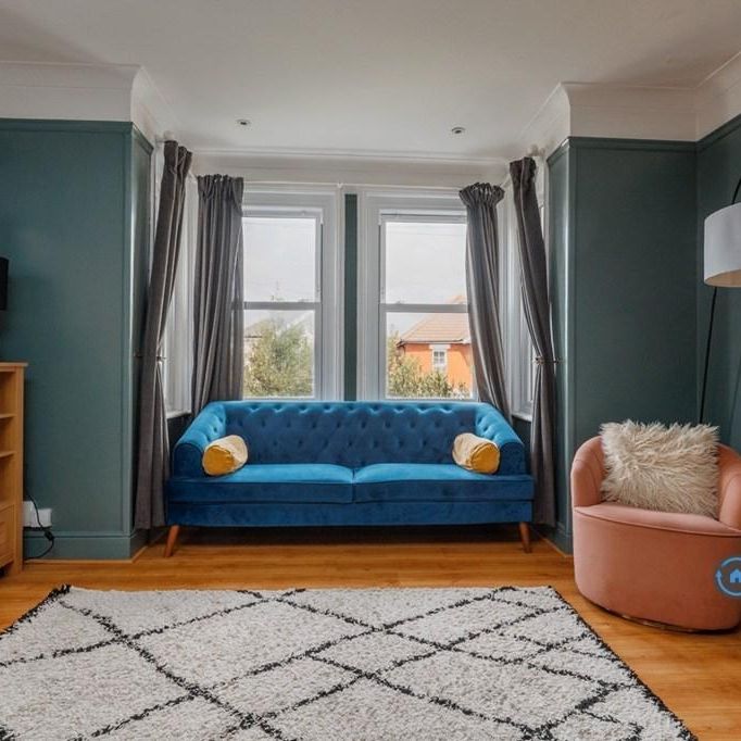 3 bedroom flat to rent - Photo 1