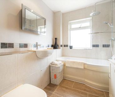 2 bedroom terraced house to rent - Photo 5