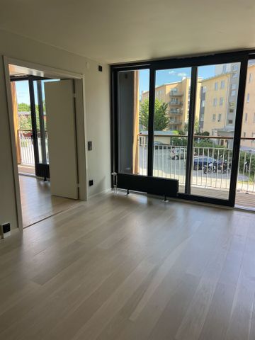 Fyrisvallsgatan - Photo 3