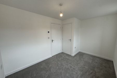 Blumenthal Close - Photo 2