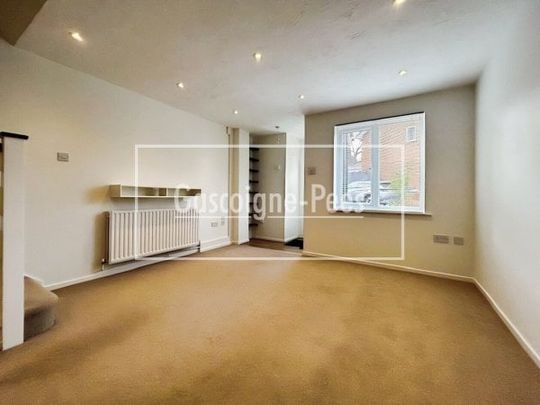 The Orchard, Lightwater, Surrey, GU18 - Photo 1