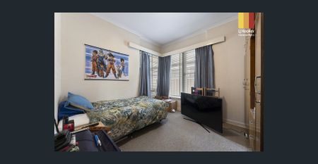 Perfectly Positioned Close to Shops, Schools & Parks - 6 Month Lease!! - Photo 4