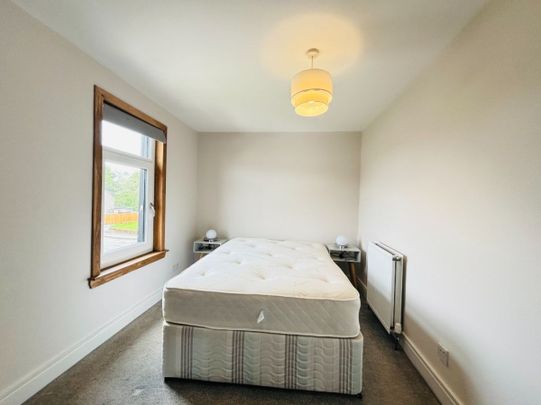 Lunan Drive Glasgow, G64 1AN - Photo 1