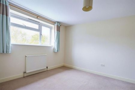 4 bedroom house to rent - Photo 4