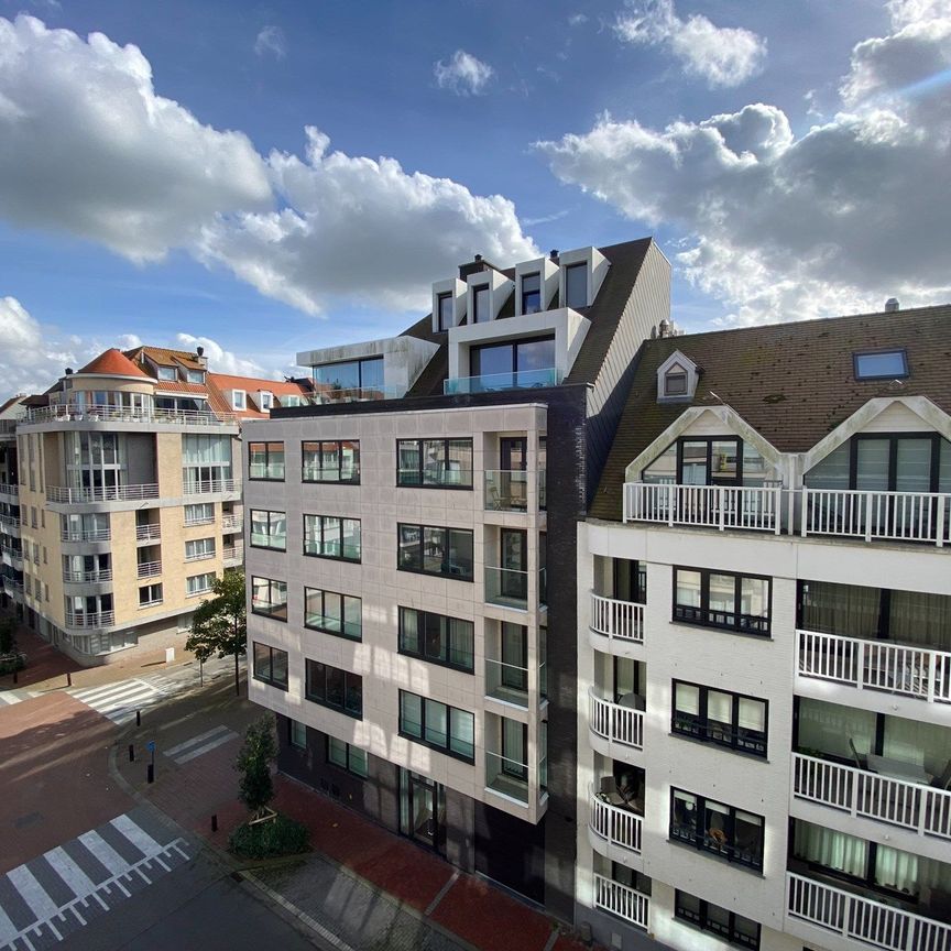 RESIDENTIE WATERVLIET - Vierde verdiep - Energiezuinig nieuwbouwproject met een hoogwaardige afwerkingen gelegen in het centrum van Knokke, nabij de Winkelstrat - Foto 1