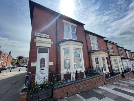 1 bedroom end of terrace house to rent - Photo 2
