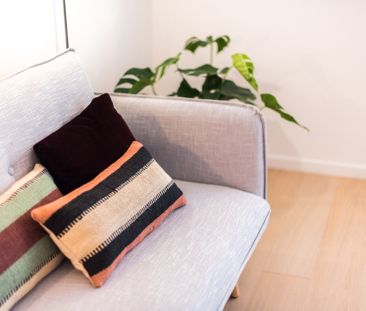 Sfeervol ingericht appartement onder de Onze Lieve Vrouwekathedraal - Foto 2