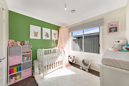 18 Hearne Street, Googong NSW 2620 - House For Rent | Domain - Photo 5