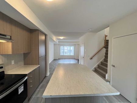 For Lease - 1525 Kingston Road Unit# 206, Pickering, Ontario - Photo 3