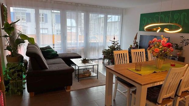 3.5 Zimmer, 90 m², 1. Stock - Photo 1