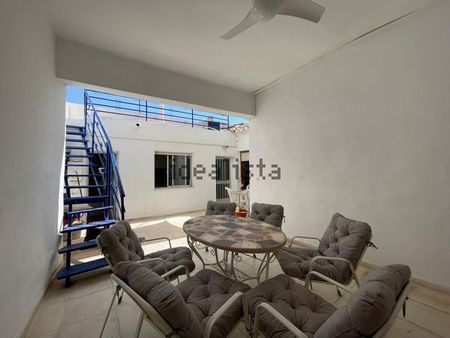 Alquiler de chalet adosado en Calle Conde Campillo - Photo 5