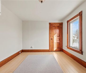 33 RICH Avenue Unit# Upper, Cambridge, Ontario, N1R2A4 - Photo 2