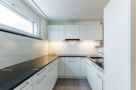 2.5 Zimmer, 75 m², 3. Stock - Foto 3