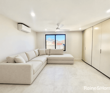 BRAND NEW GRANNY FLAT IN CONVENIENT LOCATION! - Photo 1