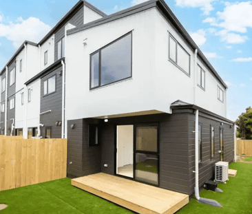 Pakuranga Heights, 2 bedrooms - Photo 1