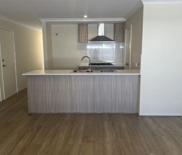 Modern Coastal Living - Brand New Family Home - Photo 4