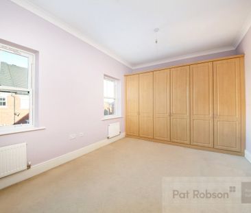Featherstone Grove, Gosforth - Photo 4