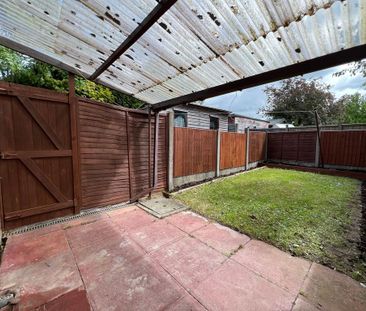 2 bedroom semi-detached house to rent - Photo 4