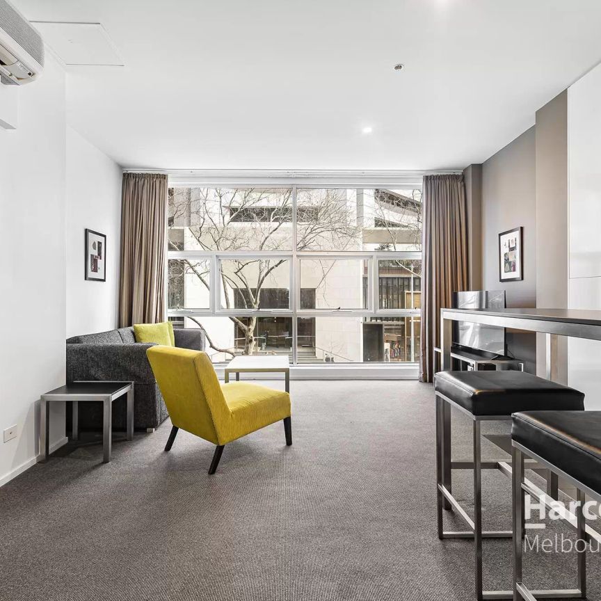 Stylish 1 Bedroom Furnished Apartment with Electricity and Water Included in Rent! - Photo 1