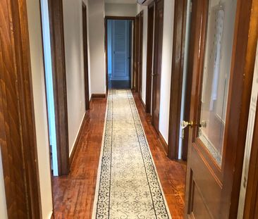 For Lease - 1 Ash Crescent Unit# Main Fl, Toronto, Ontario - Photo 3