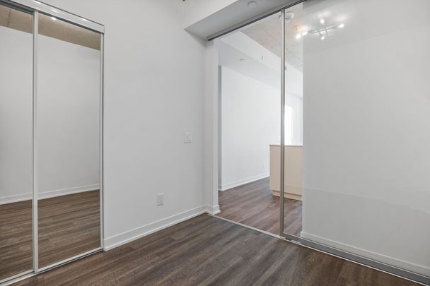 For Lease - 1808 St Clair Avenue Unit# 408, Toronto, Ontario - Photo 1