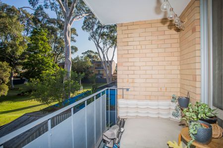 Low-maintenance, lock-and-leave lifestyle! - Photo 4