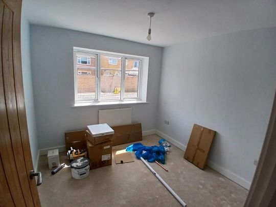 2 bedroom detached bungalow to rent - Photo 1