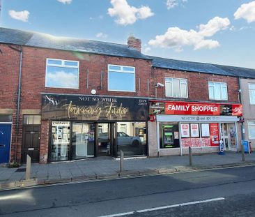 3 bedroom flat to rent - Photo 1