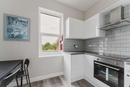 Pitshanger Lane, W5 - Photo 2