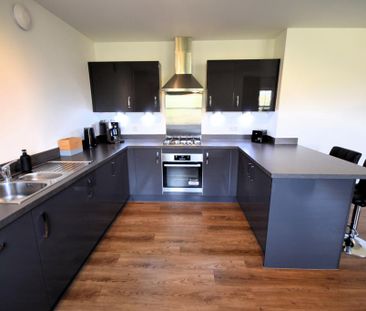 2 bedroom flat to rent - Photo 6