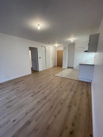 Appartement à louer 2 pièces - 47 m² - Photo 2