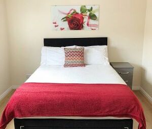 1 Postern Close - Photo 6