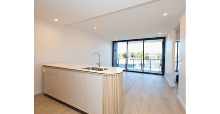 Secure This Beautifully Appointed 2-Bedroom Apartment with Sweeping Views- Break Lease - Photo 2