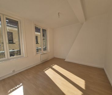 Location Appartement 2 pièces 52m² ST OMER 62500 - Photo 3