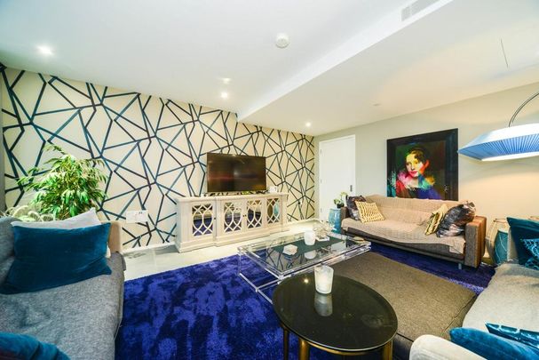 3 bedroom penthouse to rent - Photo 1