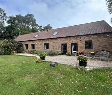 4 bedroom barn conversion to rent - Photo 3