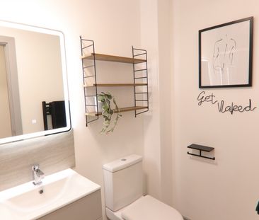 Flat 114, Green Lane, Yeadon, Leeds, LS19 7GP - Photo 2