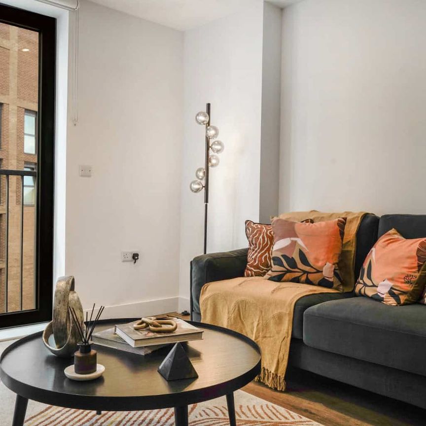 Carter House, SL6 1EB, Maidenhead - Photo 1