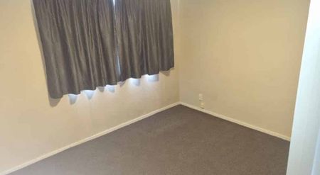 TIDY 2 BRM IN FRANKTON - Photo 3