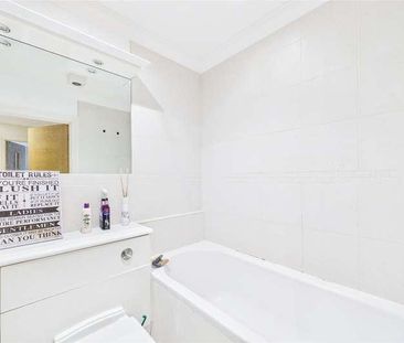 Fairway, Shoppenhangers Road, Maidenhead, Berkshire, SL6 - Photo 1