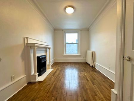 Appartement 2 chambres au centre-ville de Montréal, non meublé - Photo 2