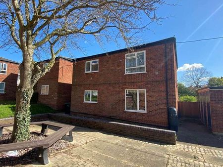 Gamewell Close, Norwich, NR1 - Photo 2