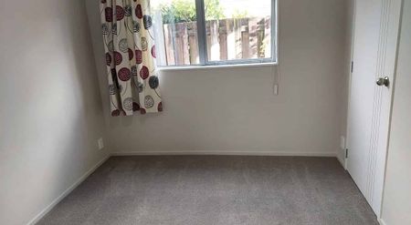 2 BDR Granny Flat For Rent - Photo 3