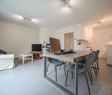 Gelijkvloers éénslaapkamerappartement met tuin - Photo 5