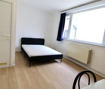 Studio te huur in Gent voor € 700 met 1 slaapkamer - Photo 2