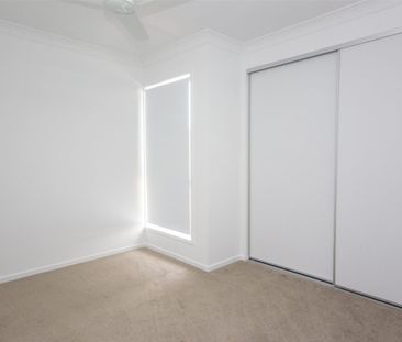 Spacious 2-Bedroom Hidden Gem of a Unit! - Photo 1
