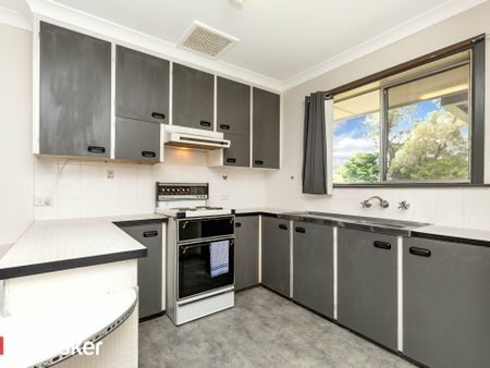 Fresh & Inviting 3-Bedroom Home in South Tamworth - Photo 2