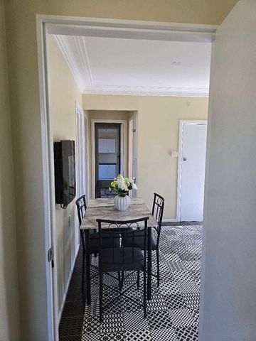 Sunny town house at the golden central Papatoetoe - Photo 4