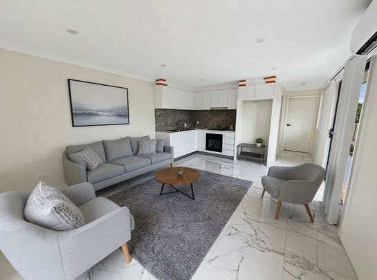 Stunning Granny Flat! - Photo 1