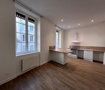 APPARTEMENT T2 A LOUER LYON 4EME ARRONDISSEMENT Place Croix Rousse-... - Photo 3